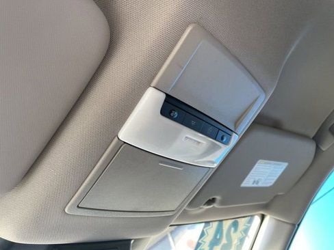 Used 2024 Nissan Rogue S image 13