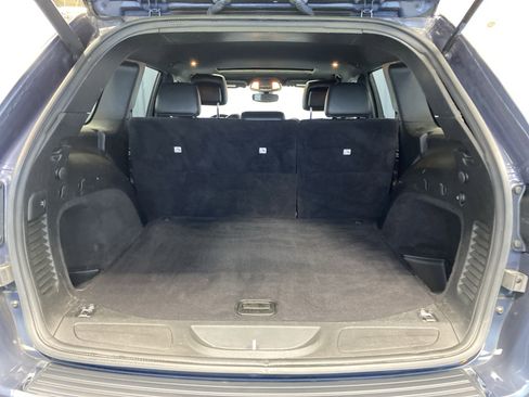 Used 2021 Jeep Grand Cherokee Limited image 32