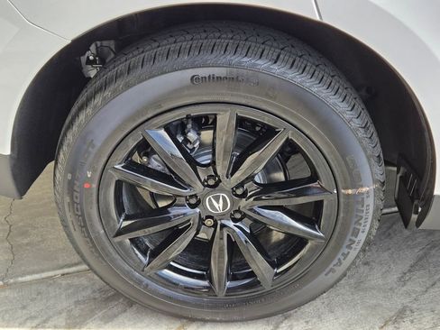 New 2026 Acura RDX SH-AWD image 9