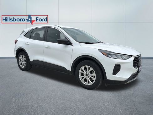 Used 2024 Ford Escape Active w/ Tech Pack #1 FWD image 4