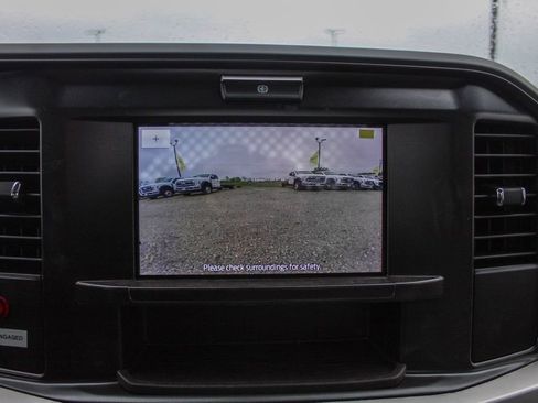 New 2025 Ford F550 4x4 Regular Cab Super Duty image 38