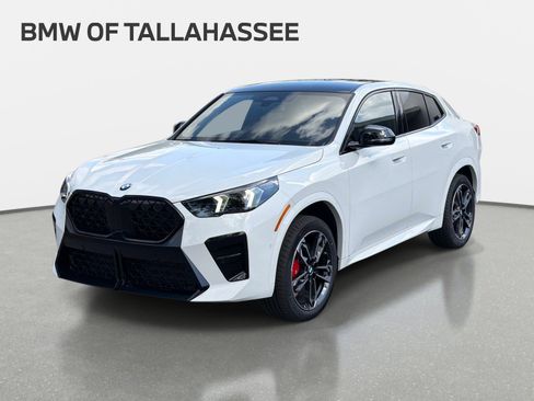 New 2026 BMW X2 xDrive28i w/ M Sport Package AWD/4WD image 1