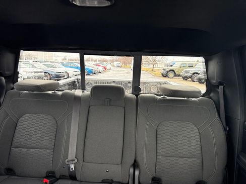 Used 2025 RAM 1500 Big Horn image 25