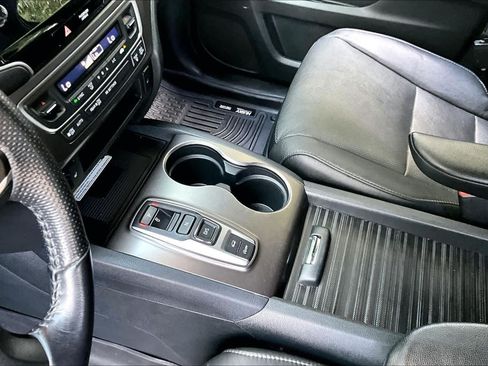 Used 2023 Honda Passport EX-L image 17