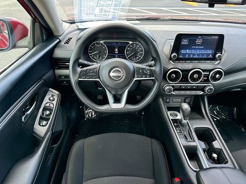 Used 2024 Nissan Sentra SV image 21