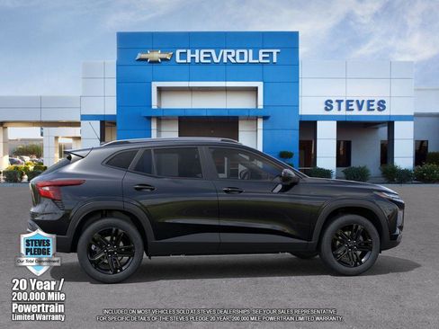 New 2026 Chevrolet Trax ACTIV w/ Driver Confidence Package FWD image 5