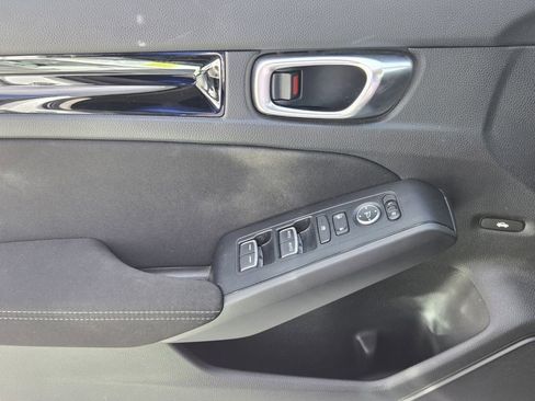 Used 2023 Honda Civic EX image 27