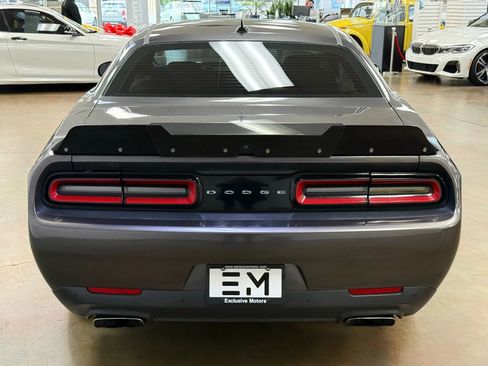 Used 2015 Dodge Challenger R/T Scat Pack w/ Driver Convenience Group image 6