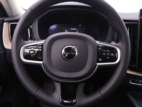 New 2026 Volvo XC60 B5 Core w/ Climate Package AWD/4WD image 15