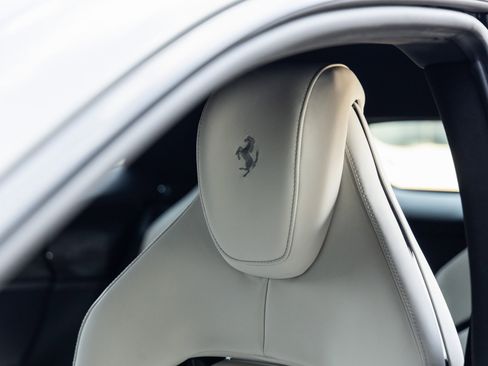 Used 2024 Ferrari Purosangue image 28