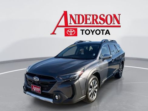 Used 2025 Subaru Outback Touring XT AWD/4WD image 1