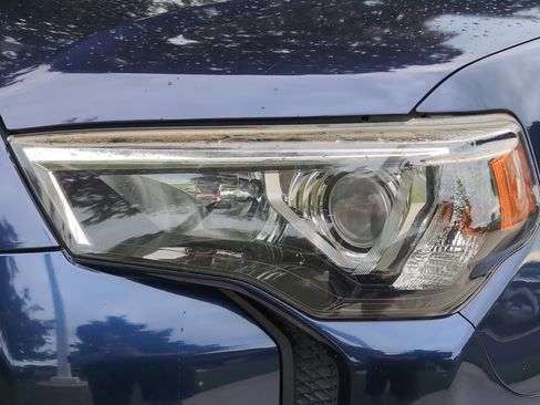 Used 2018 Toyota 4Runner SR5 RWD image 6