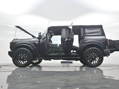 Used 2024 Ford Bronco Outer Banks AWD/4WD image 53