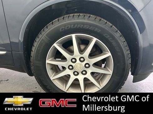 Used 2017 Buick Enclave Leather image 11