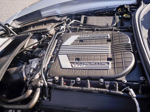 Used 2015 Chevrolet Corvette Z06 w/ 3LZ Preferred Equipment Group image 29