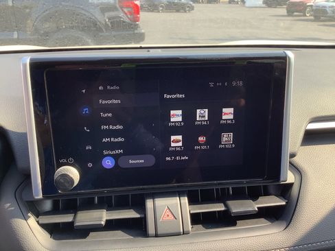 Used 2023 Toyota RAV4 AWD Hybrid image 16