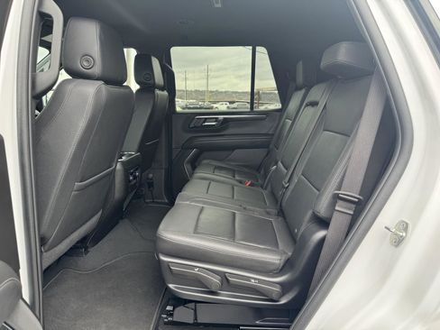 Used 2025 Chevrolet Tahoe LT image 28