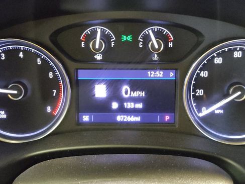 Used 2020 Buick Enclave Essence w/ Sound and Sites Package FWD image 23