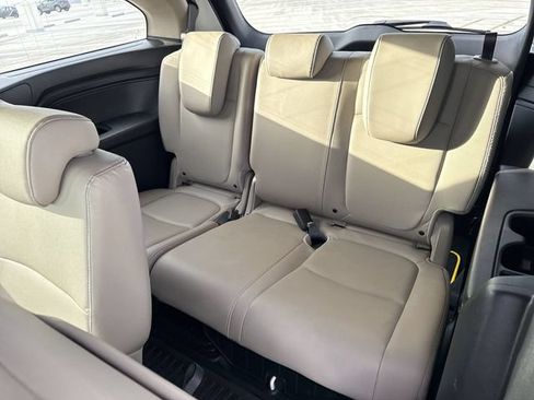 Used 2023 Honda Odyssey EX-L image 24