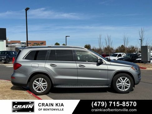 Used 2015 Mercedes-Benz GL 450 4MATIC image 9