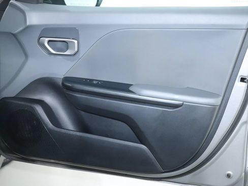 Used 2025 Kia K4 FWD image 35