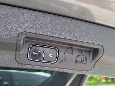 Used 2023 Ford Explorer ST w/ Equipment Group 401A AWD/4WD image 6