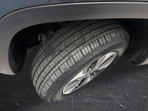 Used 2023 Jeep Grand Cherokee 4WD 4xe w/ Luxury Tech Group II image 42