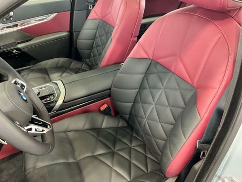 Used 2026 BMW 740i xDrive image 8