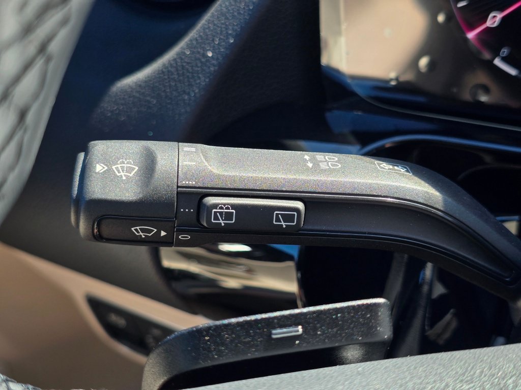 New 2026 Mercedes-Benz GLA 250 4MATIC image 38