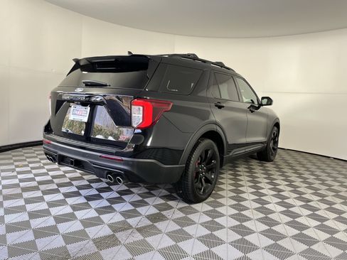 Used 2023 Ford Explorer ST w/ Equipment Group 401A image 6