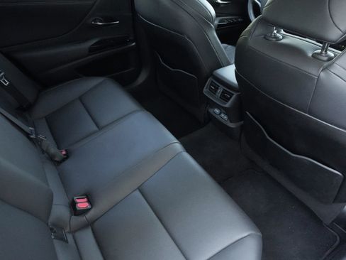 Used 2023 Lexus ES 350 F Sport FWD image 30