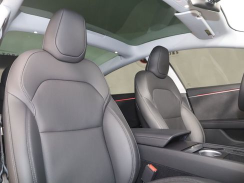 Used 2025 Tesla Model 3 Long Range image 15