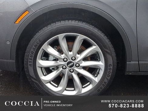 Used 2022 Lincoln Corsair AWD w/ Premium Package image 8