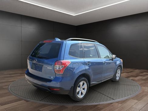 Used 2016 Subaru Forester 2.5i Premium w/ All-Weather Package AWD/4WD image 8