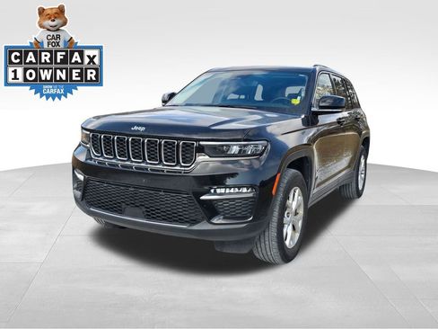 Used 2023 Jeep Grand Cherokee Limited image 7