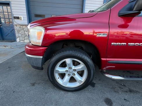 Used 2006 Dodge Ram 1500 Truck SLT image 2