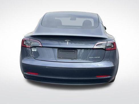 Used 2022 Tesla Model 3 Long Range AWD/4WD image 4