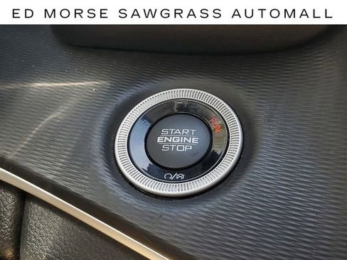 Used 2023 Jeep Grand Cherokee Laredo image 30