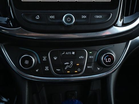 Used 2018 Chevrolet Volt Premier w/ Driver Confidence Package image 36