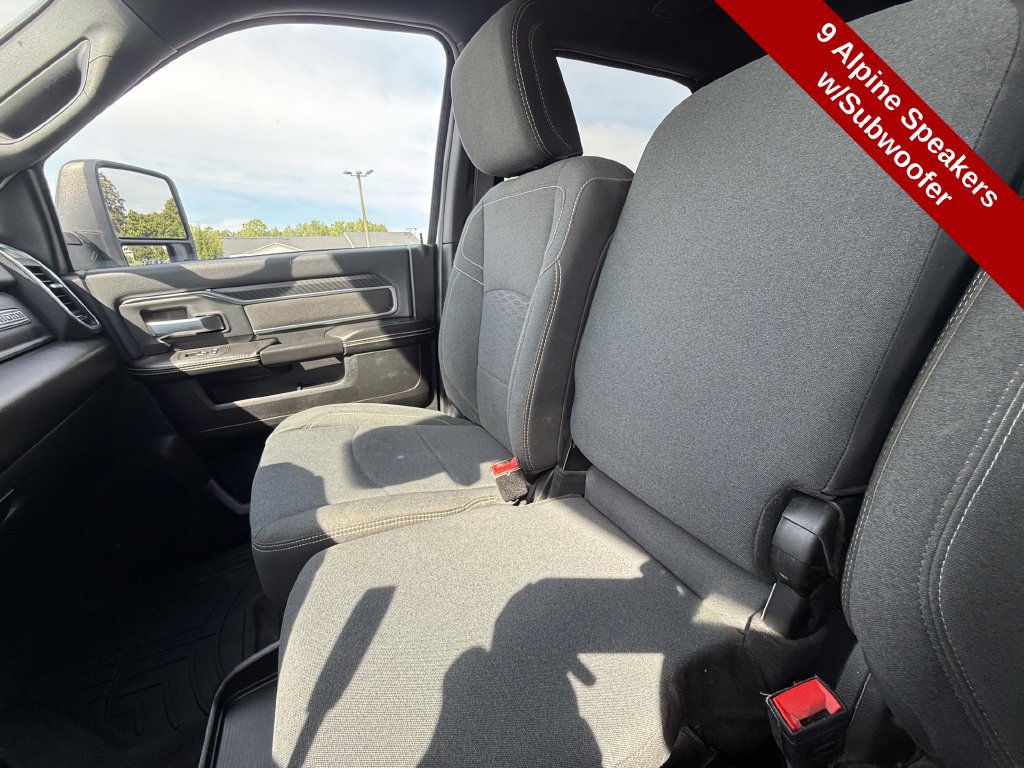Used 2025 RAM 2500 Big Horn AWD/4WD image 33