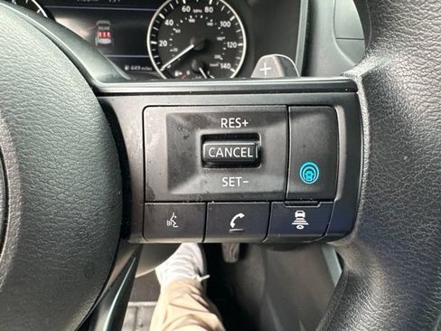 Used 2024 Nissan Rogue SV AWD/4WD image 22