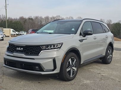 Used 2022 Kia Sorento EX w/ Panoramic Sunroof Package