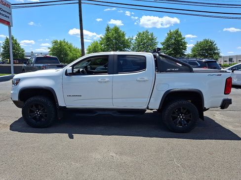 Used 2021 Chevrolet Colorado ZR2 w/ ZR2 Dusk Special Edition AWD/4WD image 4