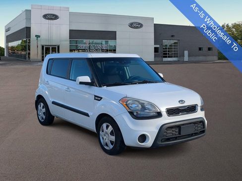 Used 2012 Kia Soul image 2