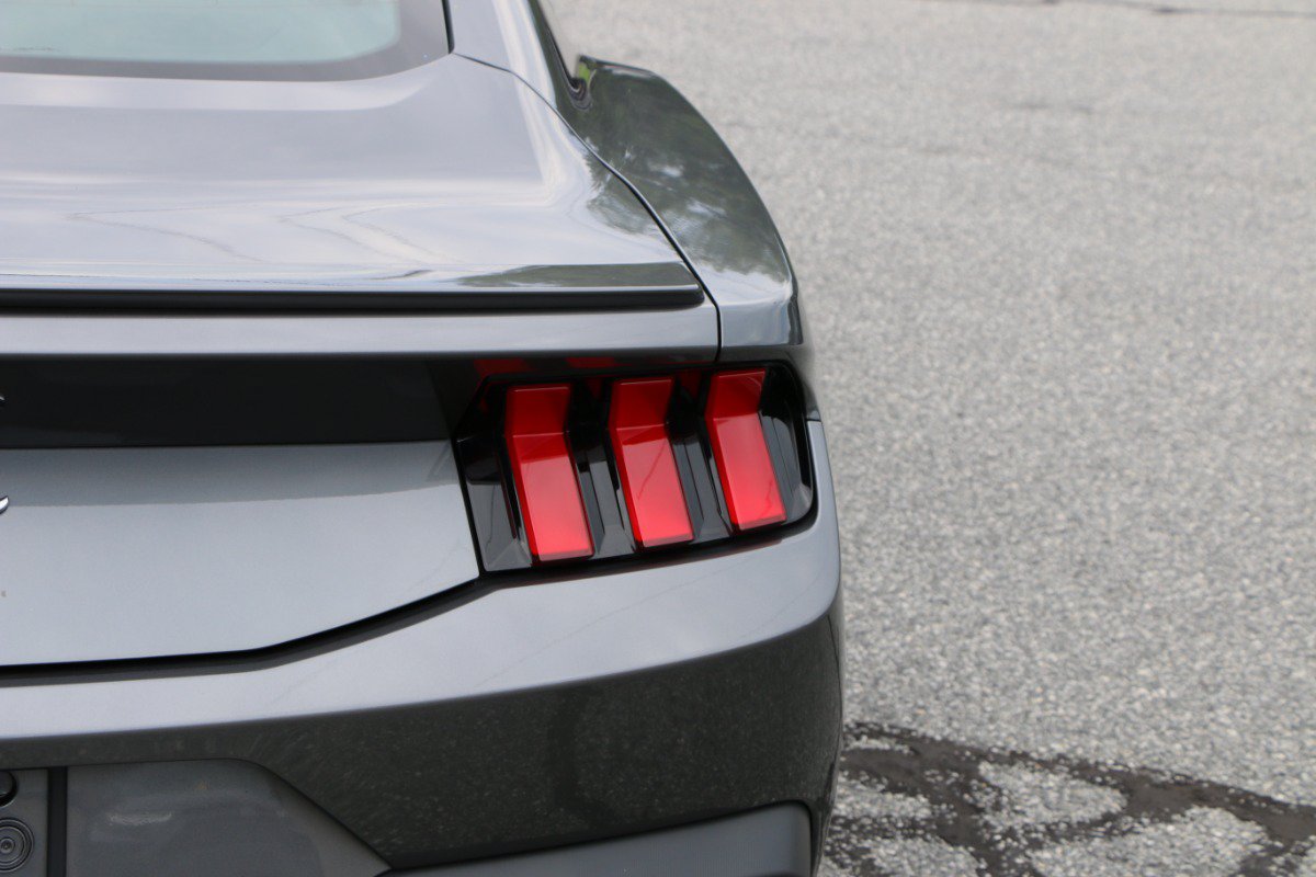 Used 2024 Ford Mustang Premium RWD image 7