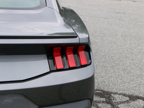 Used 2024 Ford Mustang Premium RWD image 7