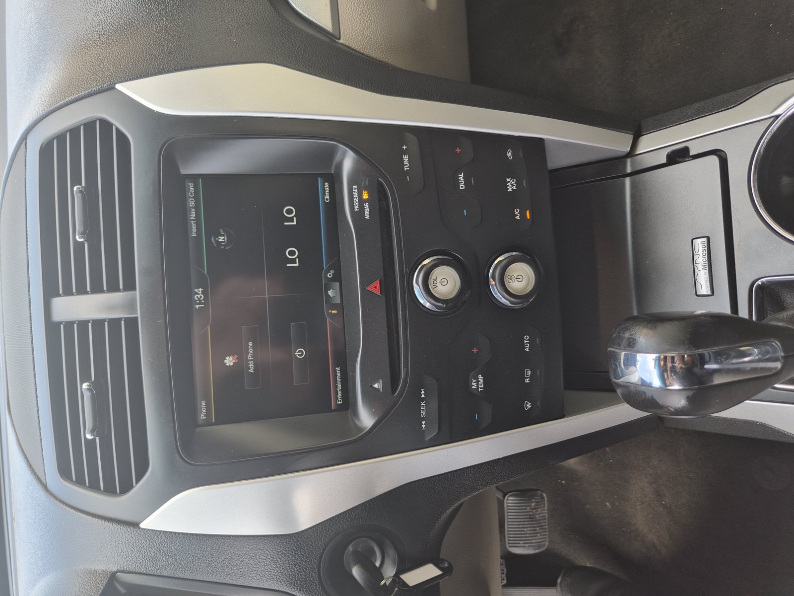 Used 2015 Ford Explorer XLT w/ Equipment Group 201A AWD/4WD image 11
