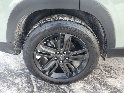 Certified 2024 Chevrolet Trax ACTIV w/ Sunroof Package image 9
