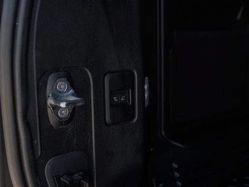 Used 2021 Land Rover Defender 110 AWD/4WD image 61