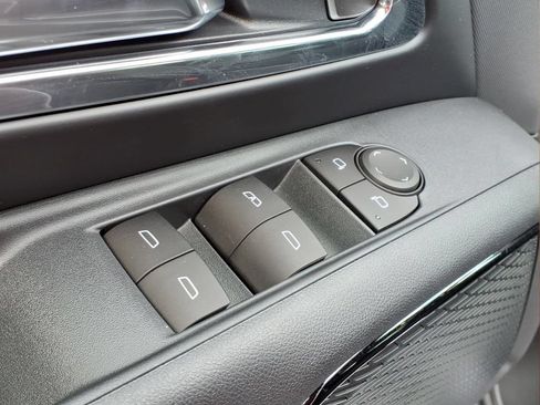 New 2026 Chevrolet Silverado EV LT AWD/4WD image 16